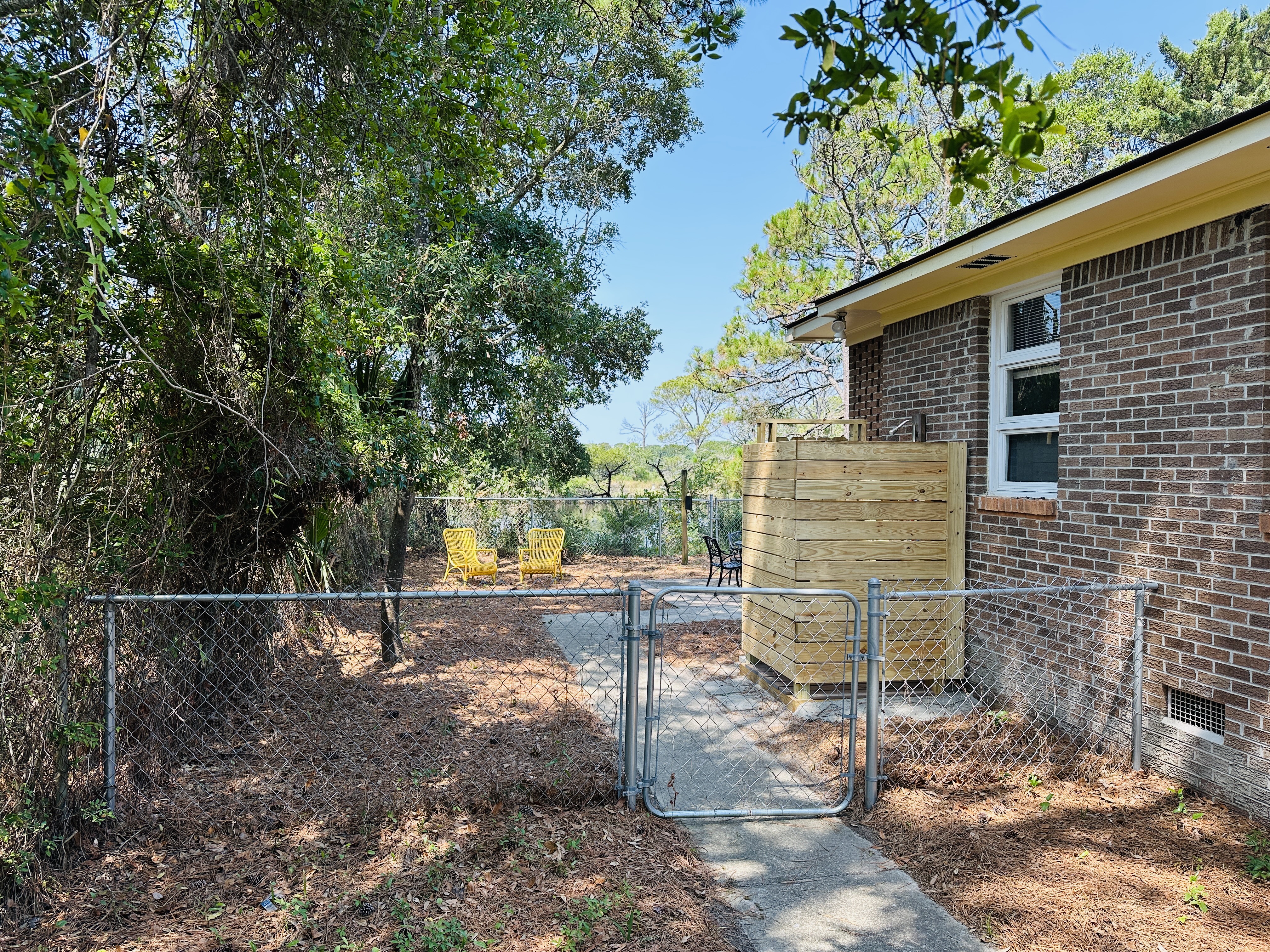 folly beach pet friendly rentals